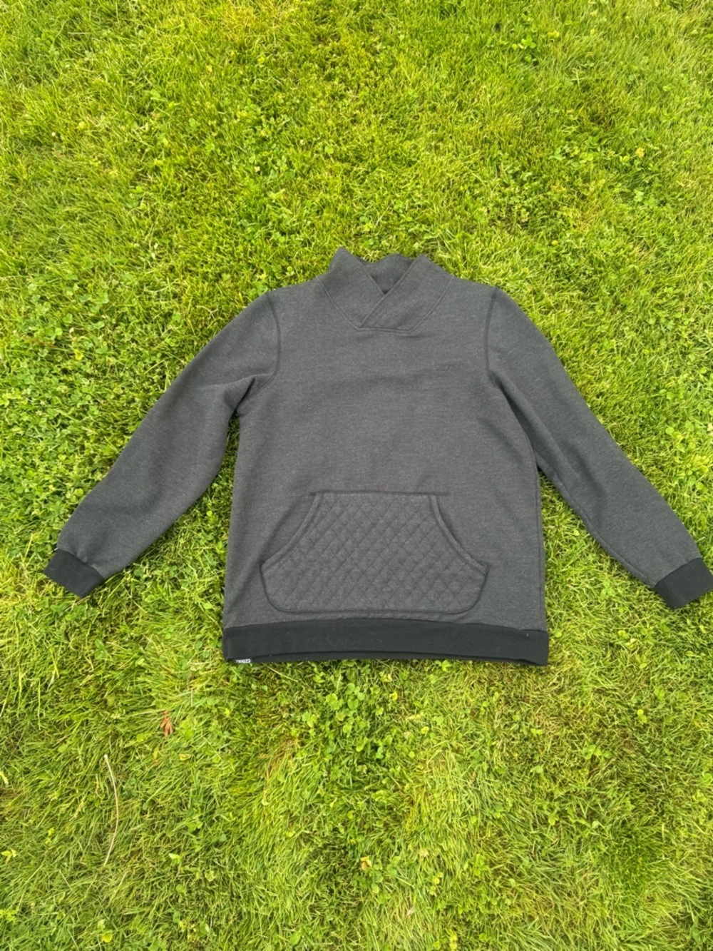 Ezekiel Men’s Medium Quilted Shawl Collar Pullover Hoodie Charcoal Gray
